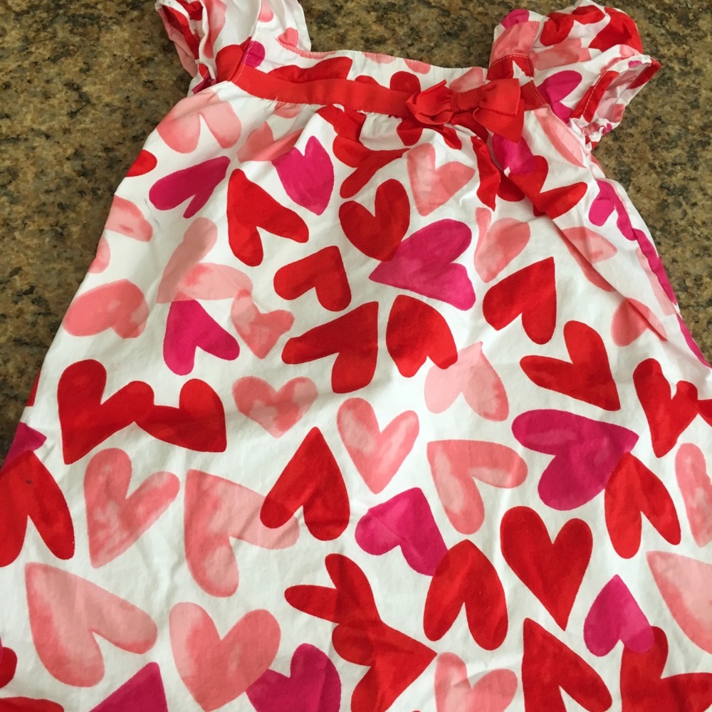 Girls lot of 2 dresses 3t